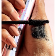 FIRST REACTION VOLUME MASCARA - Mascara Volumizzante Lunga Durata per un look impeccabile e duraturo